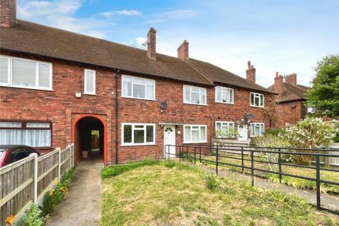 Queenscroft Road, London SE9 2 bed maisonette for sale