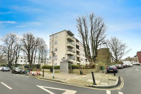 St. Mary's Road, London SE15 2 bed flat for sale