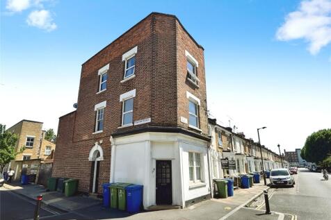 Furley Road, London SE15 1 bed flat for sale