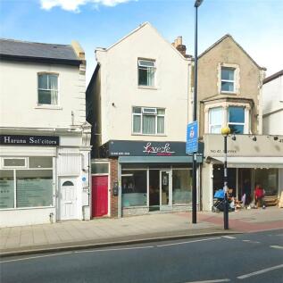 Brockley Rise, London SE23 2 bed terraced house for sale