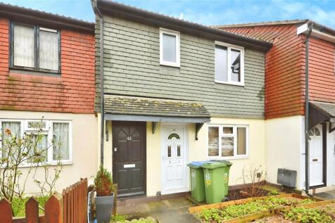 Celandine Drive, London SE28 1 bed flat for sale