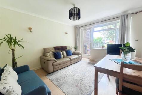35 Bromley Road, Kent BR3 1 bed flat for sale