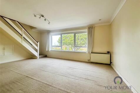 Hildenborough Crescent, Kent ME16 3 bed maisonette for sale