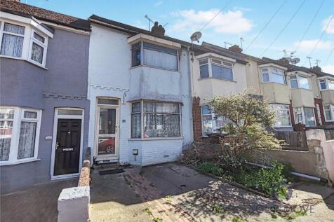Cottall Avenue, Kent ME4 3 bed terraced house for sale