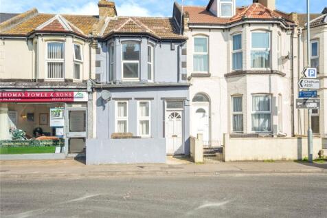 Balmoral Road, Kent ME7 2 bed terraced house for sale