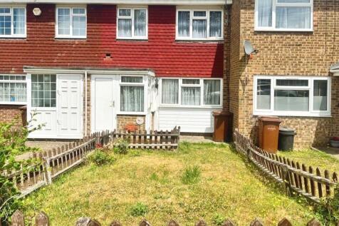 Style Close, Kent ME8 3 bed terraced house for sale