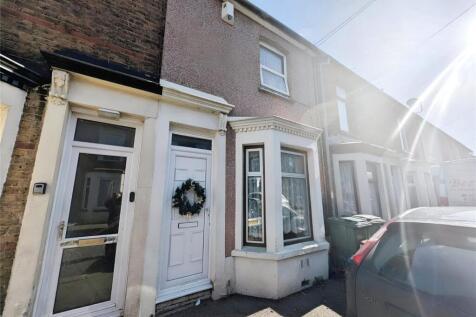 Jefferson Road, Kent ME12 3 bed terraced house for sale