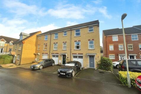 Sunlight Gardens, Hampshire PO15 4 bed end of terrace house for sale