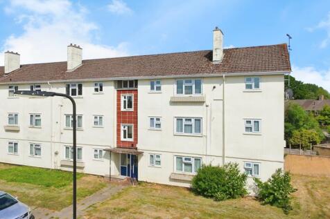 Selsey Close, Hampshire SO16 2 bed flat for sale