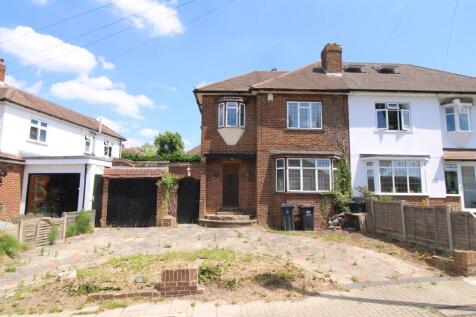 Kechill Gardens, Hayes, Bromley, BR2 3 bed semi