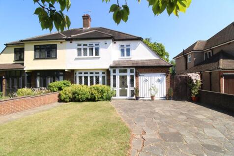 Pickhurst Park, Bromley, BR2 3 bed semi
