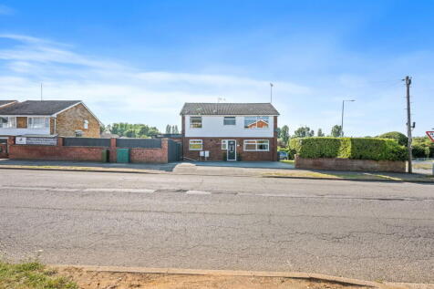 St. Johns Road, Kettering NN15 4 bed link detached house for sale