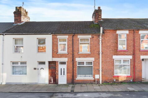 Regent Street, Kettering NN16 5 bed terraced house for sale