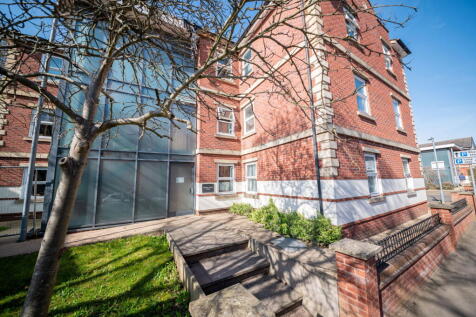 Matthew Clarke House, Market... 2 bed ground floor flat for sale
