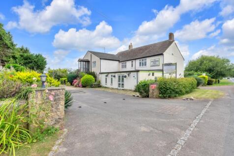 Witney Road, Witney OX29 9 bed property for sale