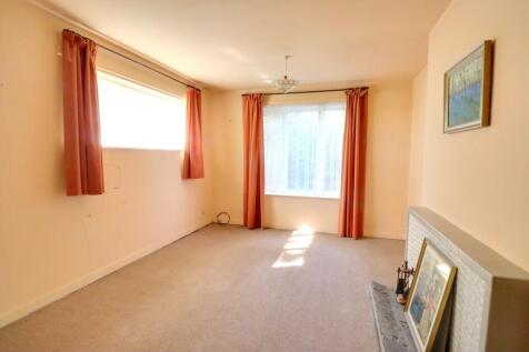 2 bedroom detached house for sale