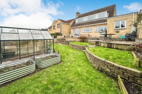 Brookfield, Highworth SN6 4 bed detached house for sale