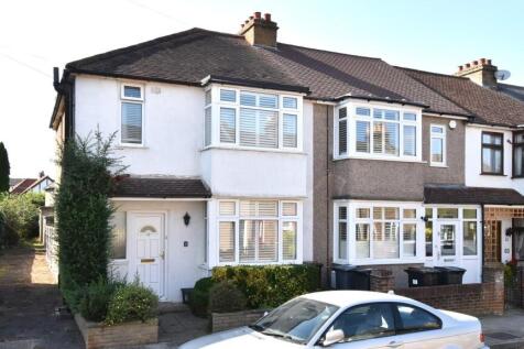 3 bedroom end of terrace house for sale