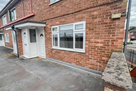 Blackwood Avenue, Bilton, Rugby, CV22 1 bed flat for sale