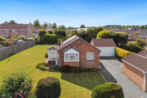 Prospect Avenue, Sherburn In Elmet... 2 bed detached house for sale