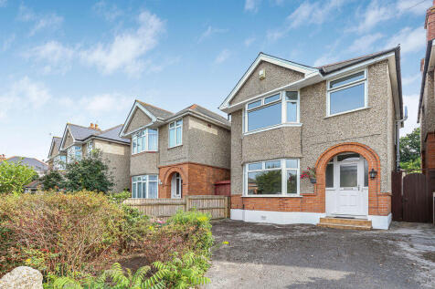 Sheringham Road, Poole 3 bed detached house for sale