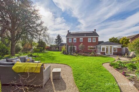 Heather Lane, Ravenstone 4 bed detached house for sale