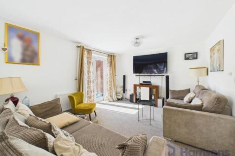 Eveas Drive, Sittingbourne, Kent... 4 bed detached house for sale