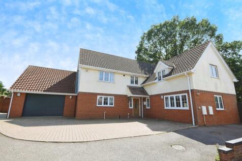 5 bedroom detached house for sale