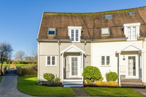 66 Isis Lake, Isis & Windrush Lakes 3 bed end of terrace house for sale