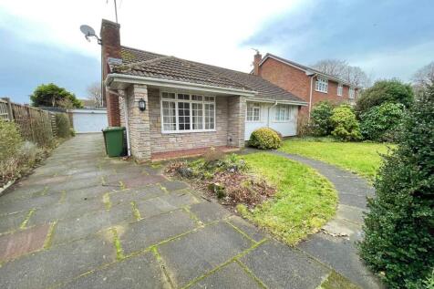 The Paddock, Formby, Liverpool, L37 3 bed detached bungalow for sale