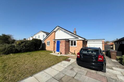 Wicks Lane, Formby, Liverpool, L37 3 bed detached bungalow for sale