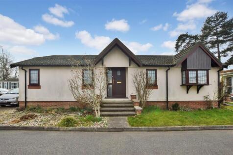2 bedroom park home for sale